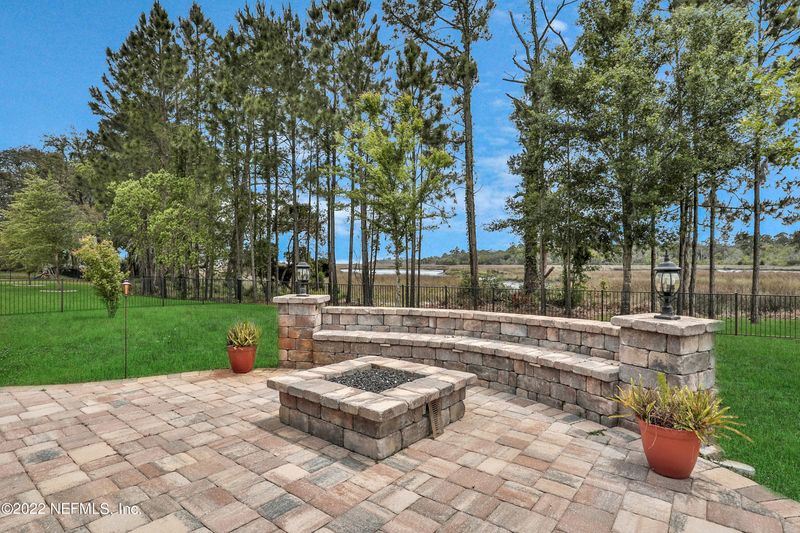 5151 Clapboard Creek Dr, Jacksonville, FL 32226