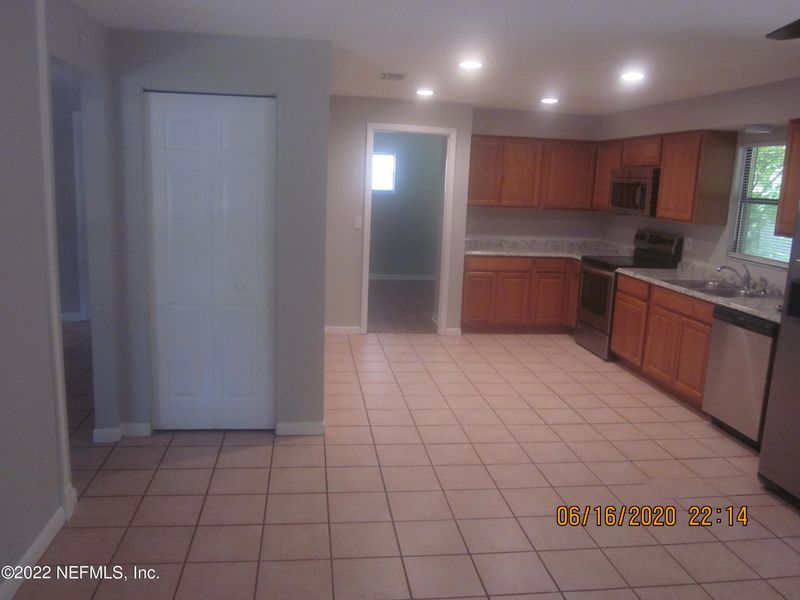 519 Clermont Ave S, Orange Park, FL 32073