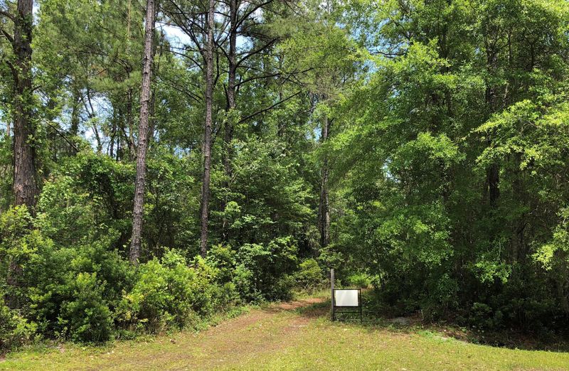 519 NE 216th St, Lawtey, FL 32058