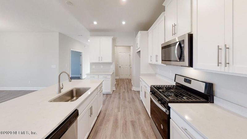 520 Blue Daze St, Yulee, FL 32097
