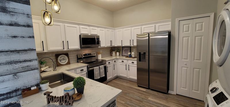 5200 Playpen Dr #1-2, Jacksonville, FL 32210
