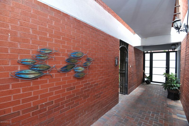 5200 San Jose #3, Jacksonville, FL 32207