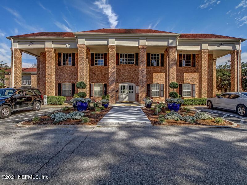 5201 Atlantic Blvd #15, Jacksonville, FL 32207