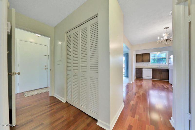 5201 Atlantic Blvd #160, Jacksonville, FL 32207