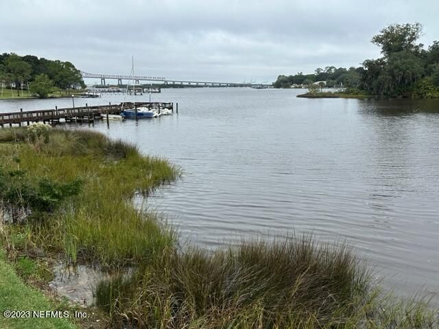 5201 Atlantic Blvd #191, Jacksonville, FL 32207