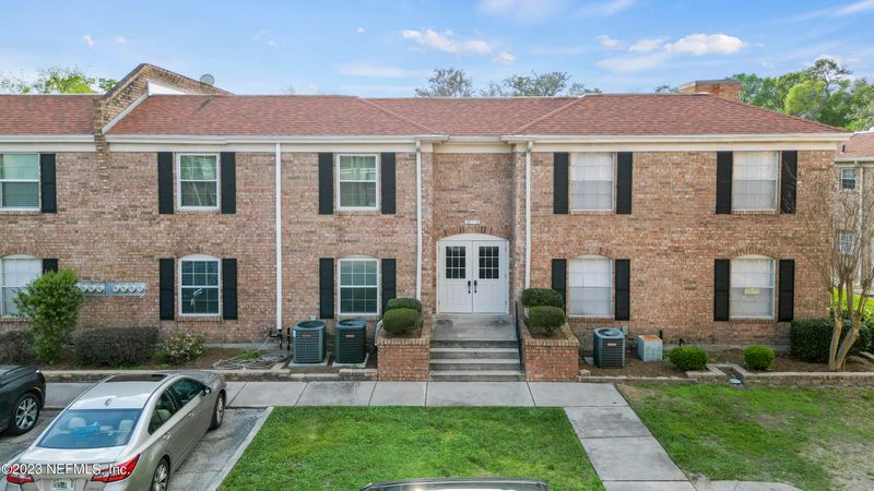 5201 Atlantic Blvd #69, Jacksonville, FL 32207