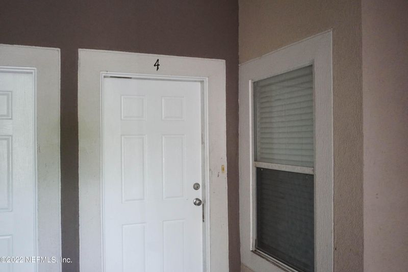 5201 Playpen Dr #4, Jacksonville, FL 32210