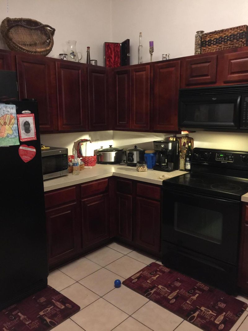 5201 Playpen Dr #8-8, Jacksonville, FL 32210