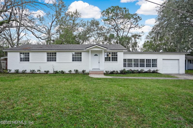 5208 Poppy Dr, Jacksonville, FL 32205