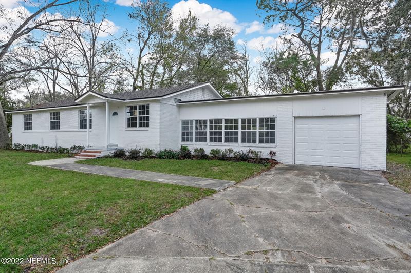 5208 Poppy Dr, Jacksonville, FL 32205