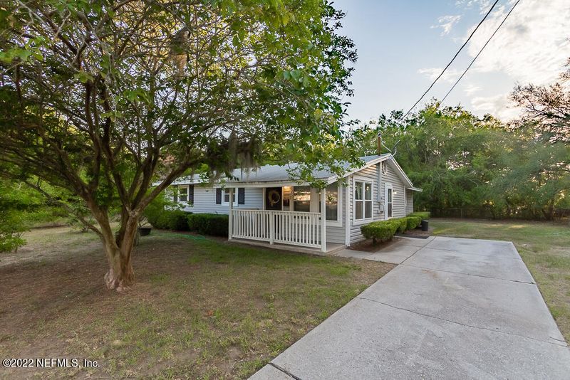 521 N 11th St, Fernandina Beach, FL 32034