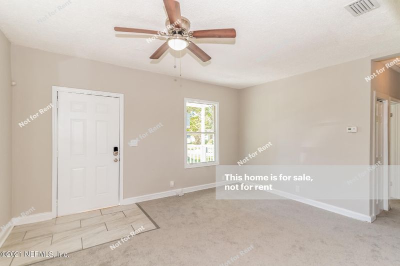 5213 Colonial Ave, Jacksonville, FL 32210
