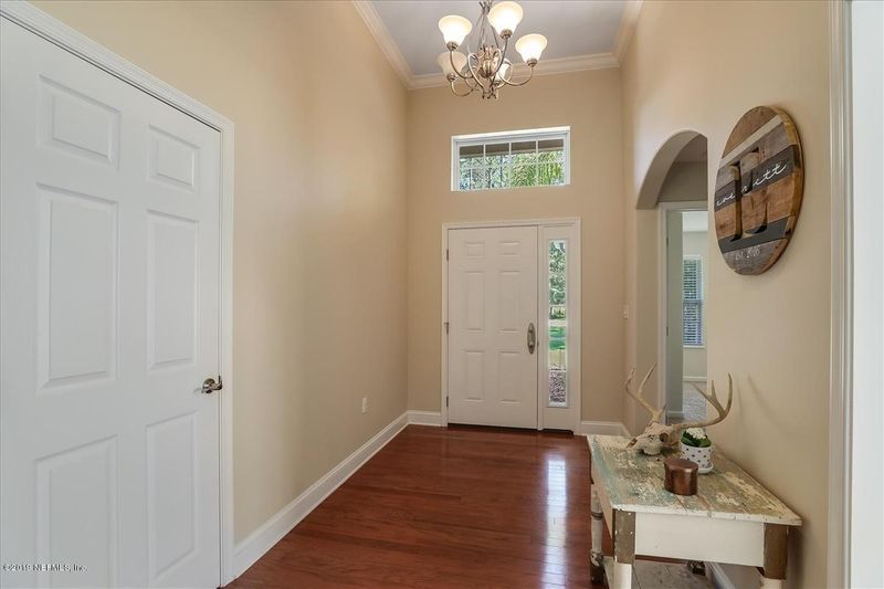 5216 Tan St, Jacksonville, FL 32258