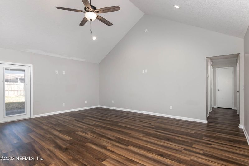 522 Kevin Dr, Orange Park, FL 32073