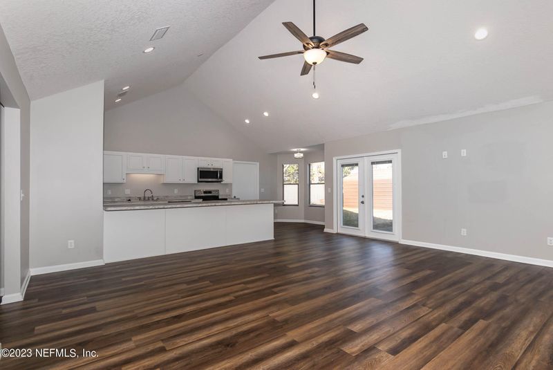 522 Kevin Dr, Orange Park, FL 32073