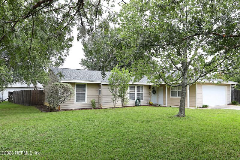 5220 Sidesaddle Dr, Jacksonville, FL 32257