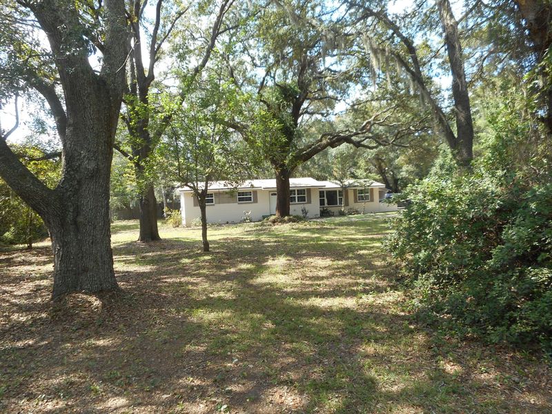 5226 Collins Rd, Jacksonville, FL 32244