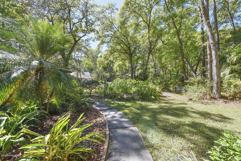 523 Cheryl Ct, Jacksonville, FL 32259