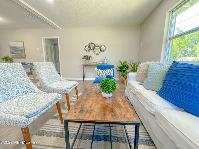 5234 Damascus Rd S, Jacksonville, FL 32207