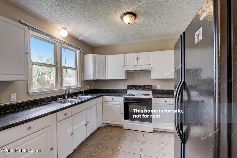 5235 Astral St, Jacksonville, FL 32205