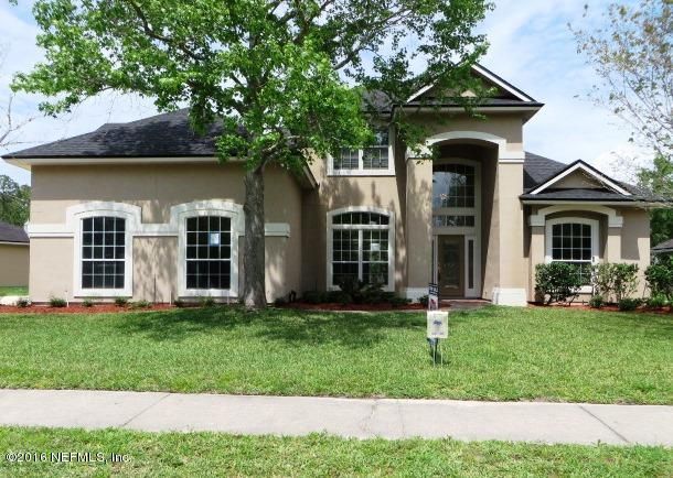 5237 Summit Lake Dr, Jacksonville, FL 32258