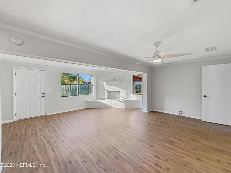 524 Coppitt Dr S, Orange Park, FL 32073