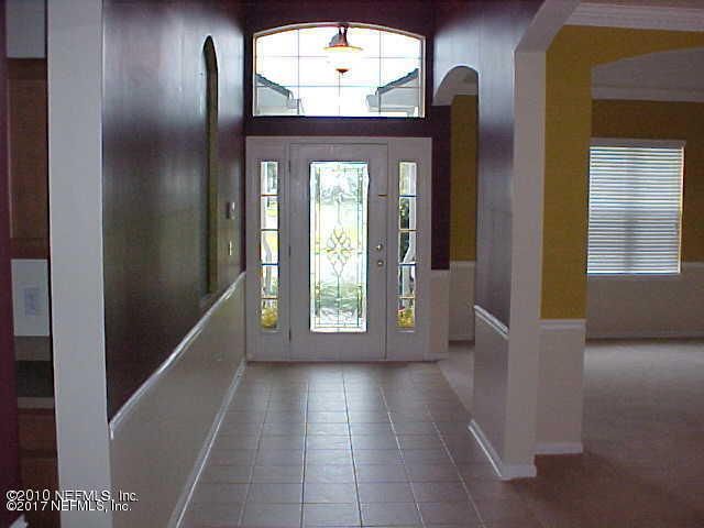 524 Millhouse Ln, Orange Park, FL 32065
