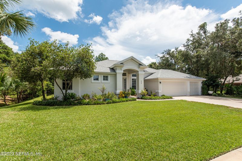 524 Pebble Brook Dr, St Augustine, FL 32086