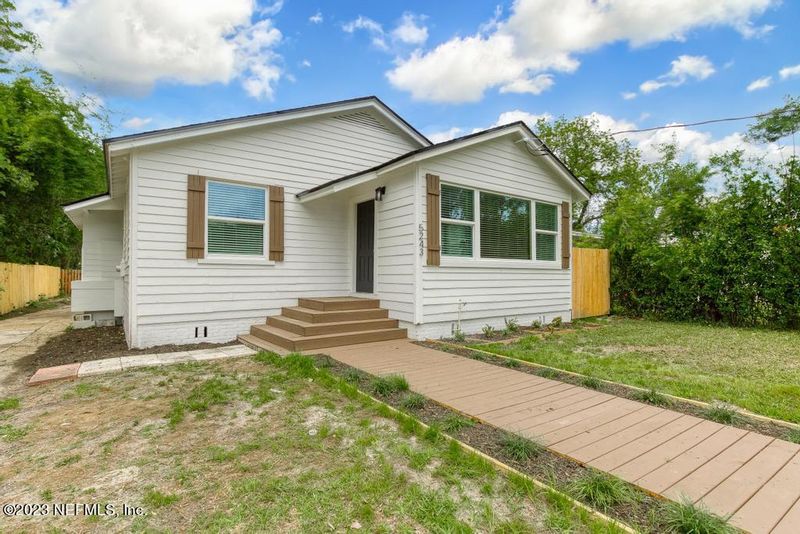 5243 Fremont St, Jacksonville, FL 32210