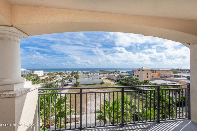 525 3rd St N #511, Jacksonville Beach, FL 32250