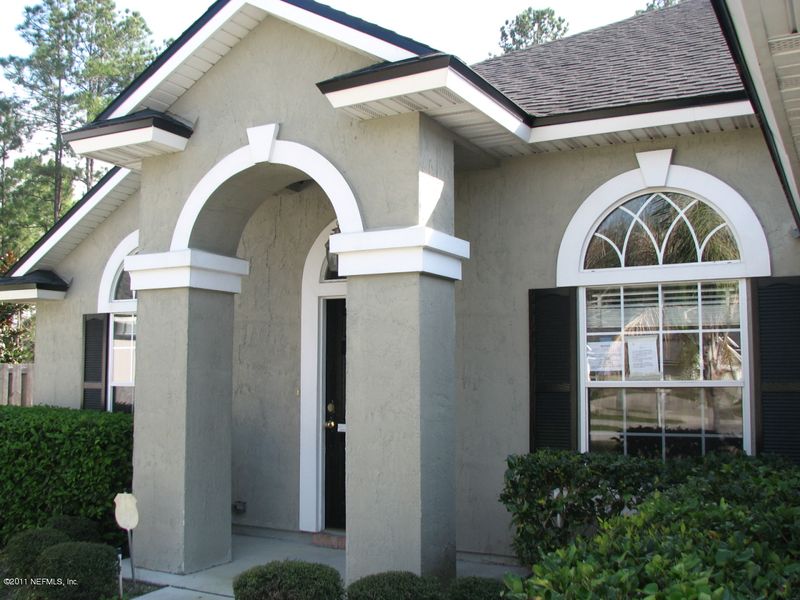 525 Candyroot Ct, St Johns, FL 32259