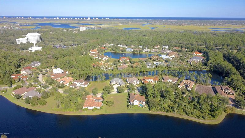 5256 Commissioners Dr, Jacksonville, FL 32224