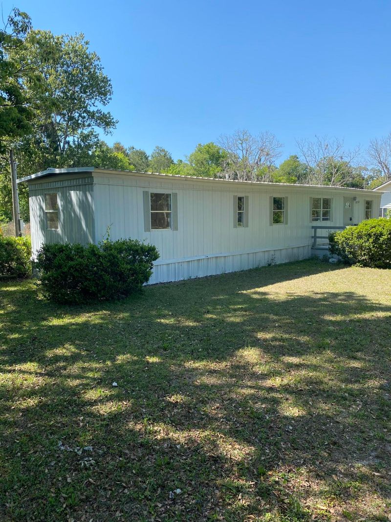 5258 Sweat Rd, Green Cove Springs, FL 32043