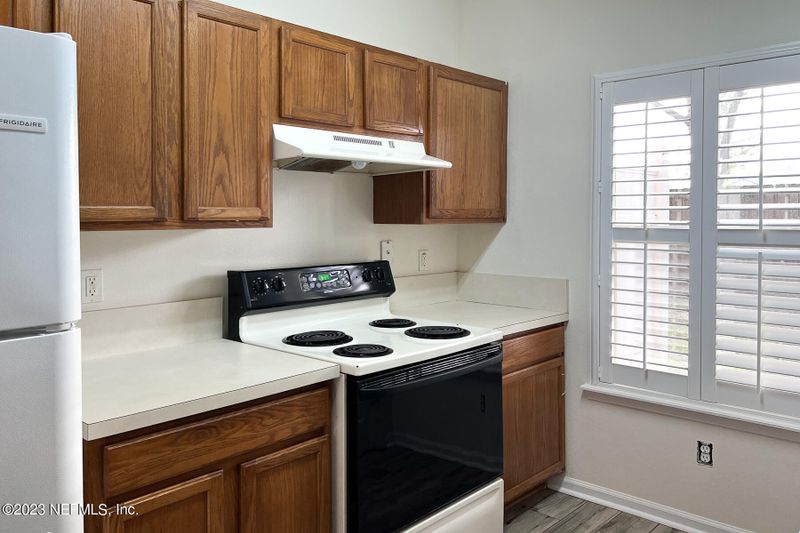 5260 Collins Rd #603, Jacksonville, FL 32244