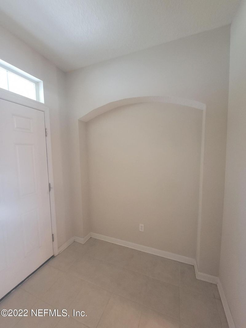 5260 Collins Rd #605, Jacksonville, FL 32244