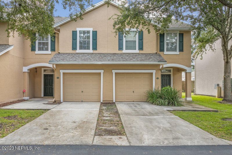 5260 Collins Rd #705, Jacksonville, FL 32244