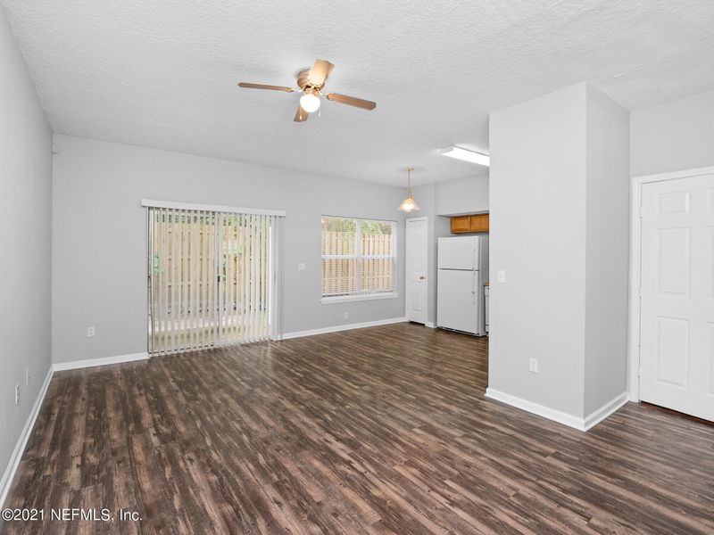 5260 Collins Rd #904, Jacksonville, FL 32244