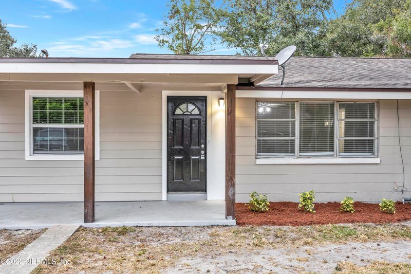 5270 Collins Rd, Jacksonville, FL 32244