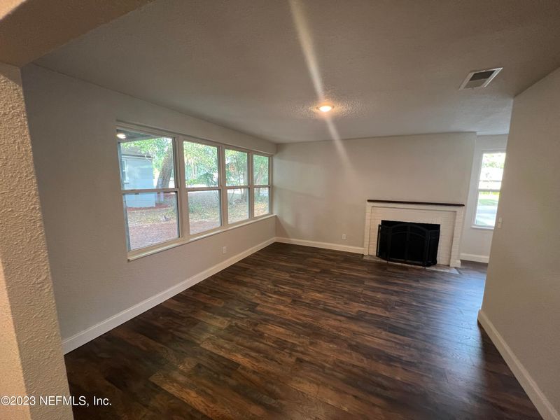 5270 Tulane Ave, Jacksonville, FL 32207