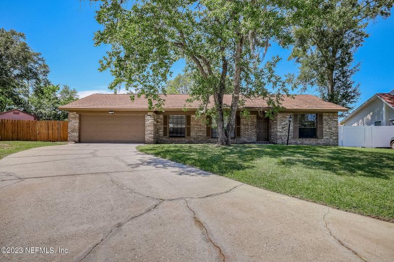 528 Kevin Dr, Orange Park, FL 32073