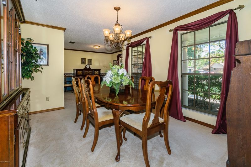 5282 Riverton Rd, Jacksonville, FL 32277