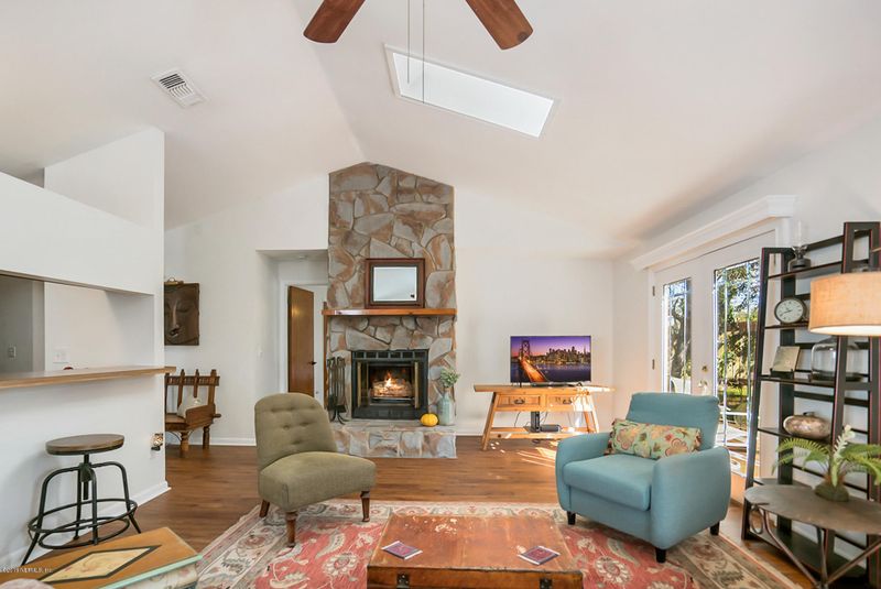 529 Robles Ln, Ponte Vedra Beach, FL 32082