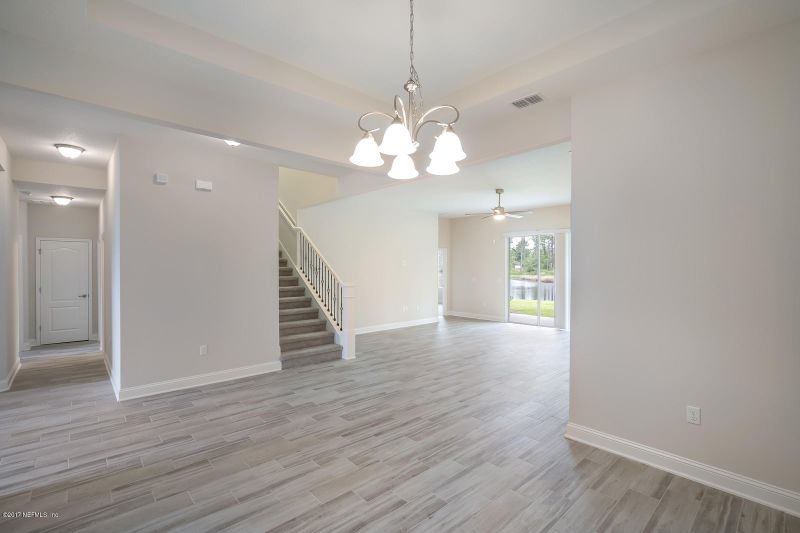 53 Tinker Ct, St Johns, FL 32259