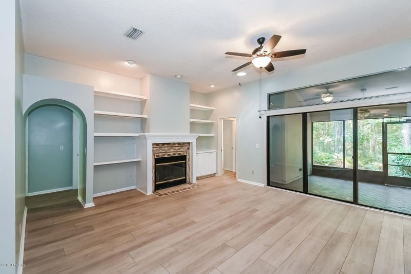 5309 Heronview Dr, Jacksonville, FL 32257