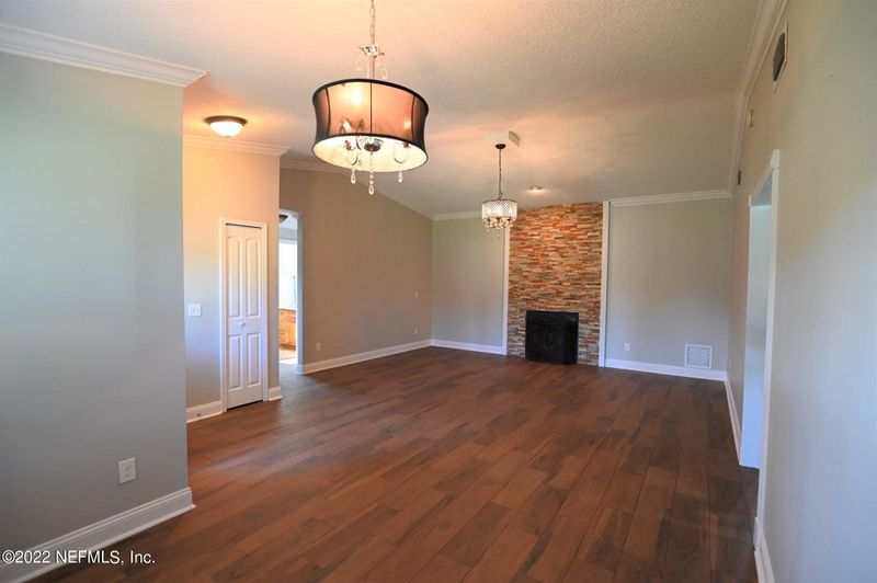 5315 Thoroughbred Blvd, Jacksonville, FL 32257