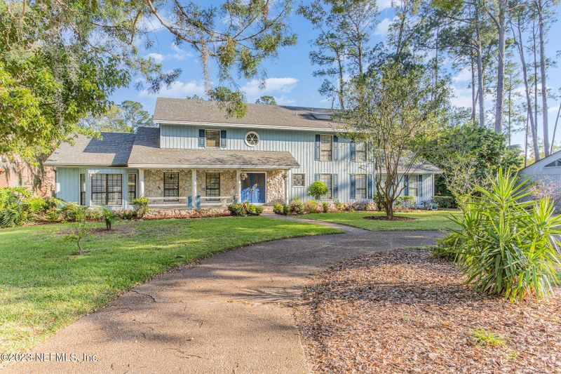 5322 Oak Bay Dr E, Jacksonville, FL 32277