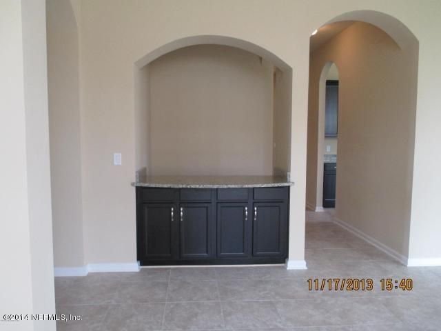 5323 Clapboard Dr, Jacksonville, FL 32226