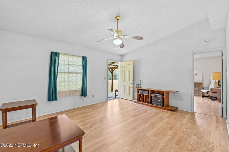 5330 Boondocks Rd, Keystone Heights, FL 32656