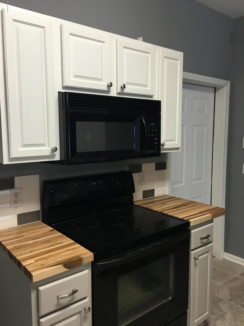534 Southbranch Dr, St Johns, FL 32259