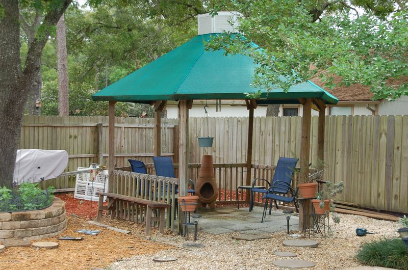 5342 Tilting Oaks Ct E, Jacksonville, FL 32258
